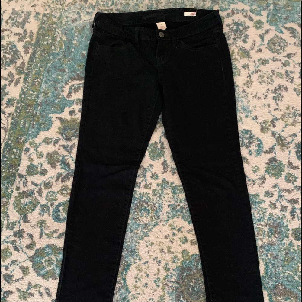 Black skinny jeans